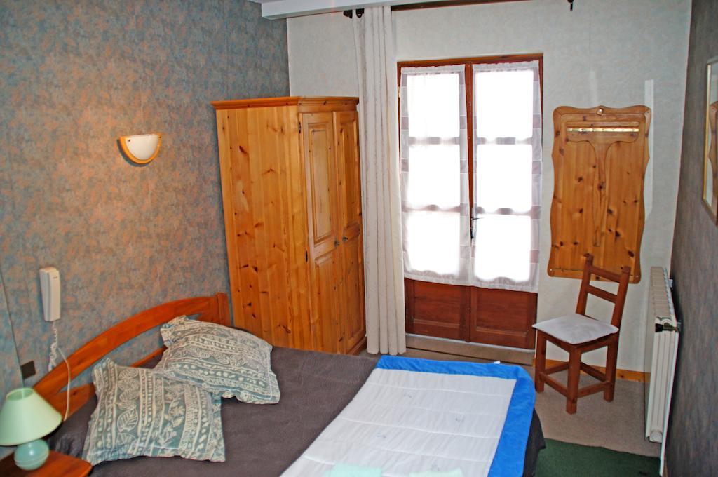 Le Relais Des Vaudois Hotel Freissinieres Camera foto
