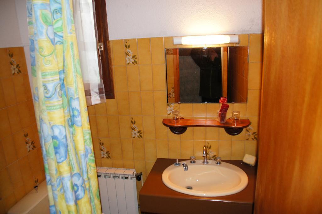 Le Relais Des Vaudois Hotel Freissinieres Camera foto