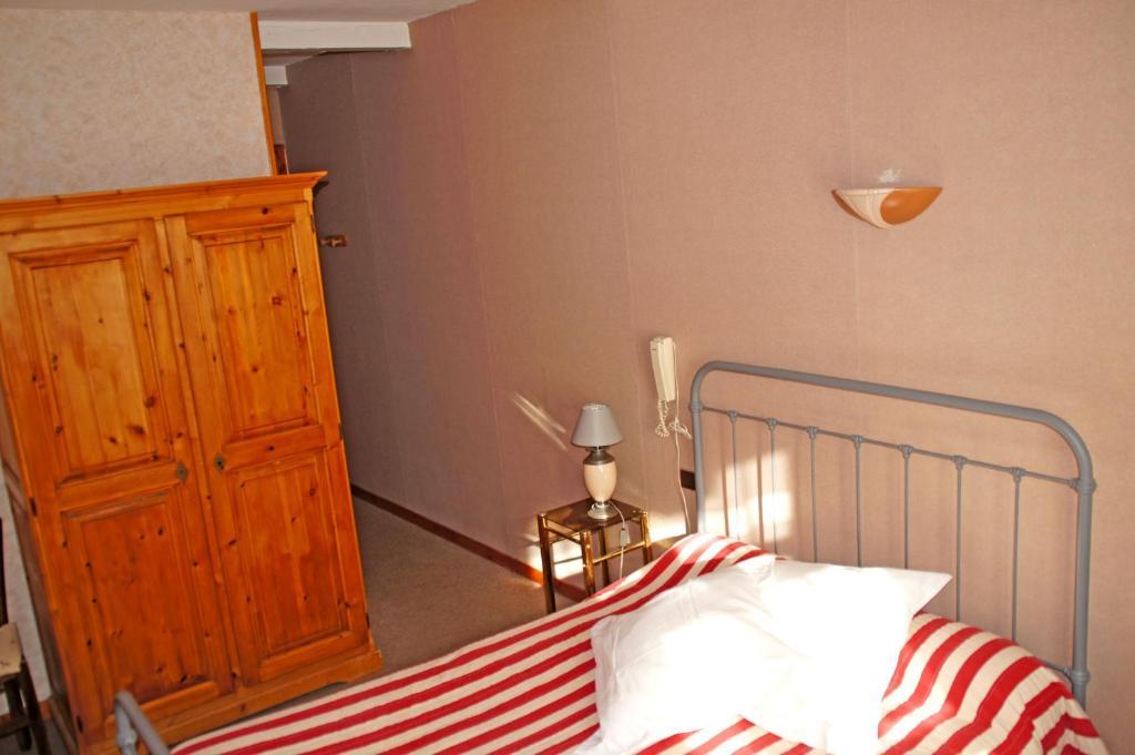 Le Relais Des Vaudois Hotel Freissinieres Camera foto