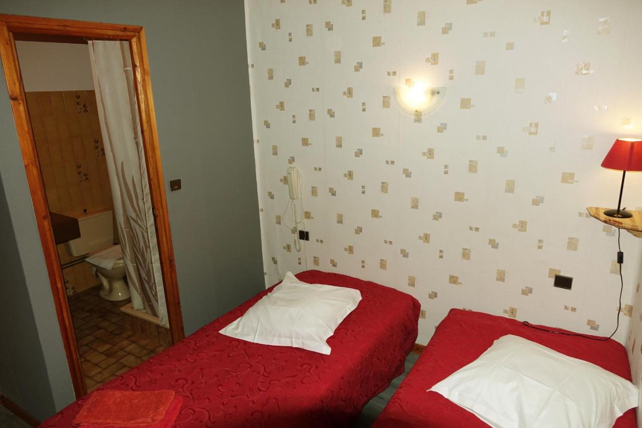 Le Relais Des Vaudois Hotel Freissinieres Esterno foto