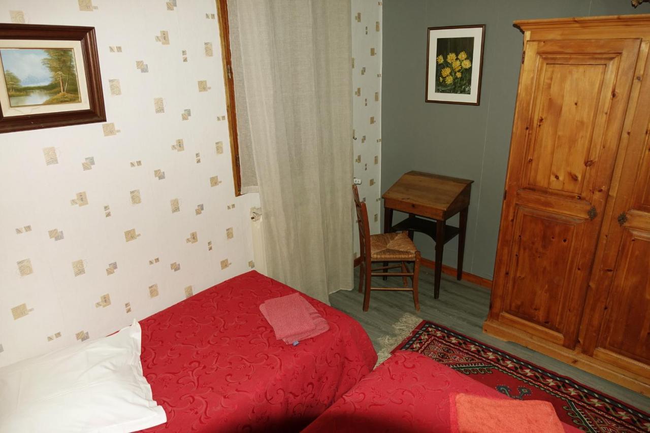 Le Relais Des Vaudois Hotel Freissinieres Esterno foto